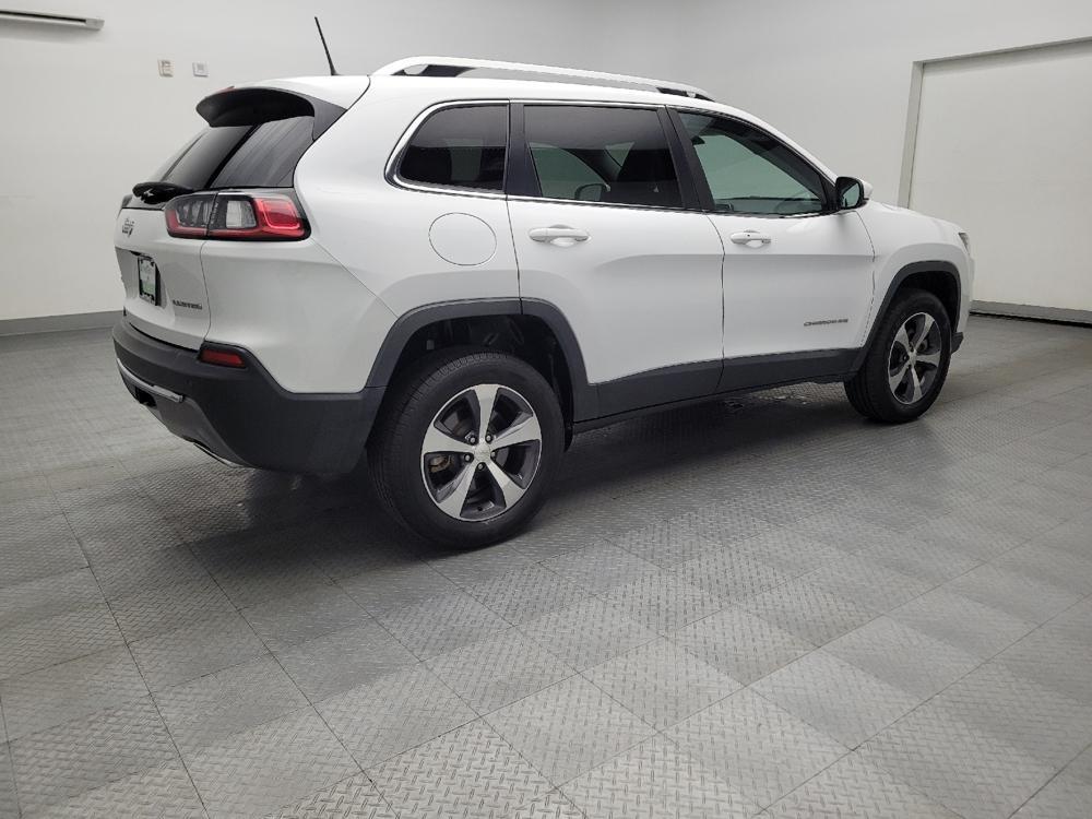 used 2019 Jeep Cherokee car, priced at $18,495