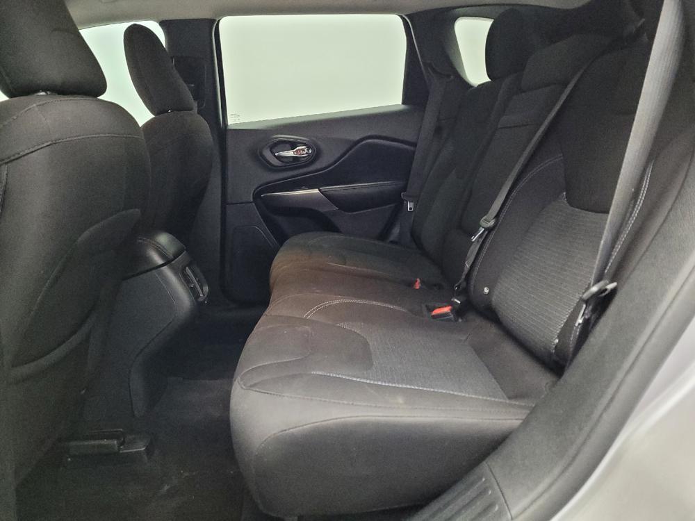 used 2019 Jeep Cherokee car, priced at $17,995