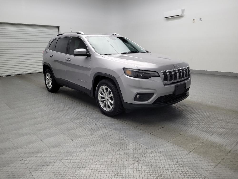 used 2019 Jeep Cherokee car, priced at $17,995