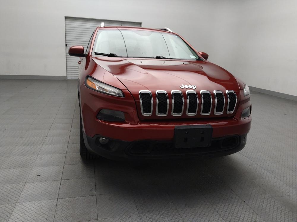 used 2015 Jeep Cherokee car, priced at $13,495