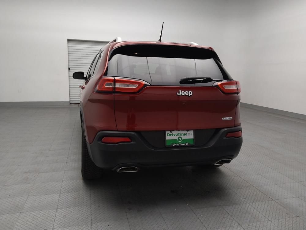 used 2015 Jeep Cherokee car, priced at $13,495
