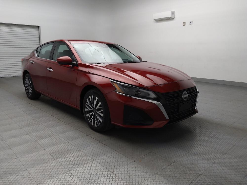 used 2023 Nissan Altima car, priced at $27,295