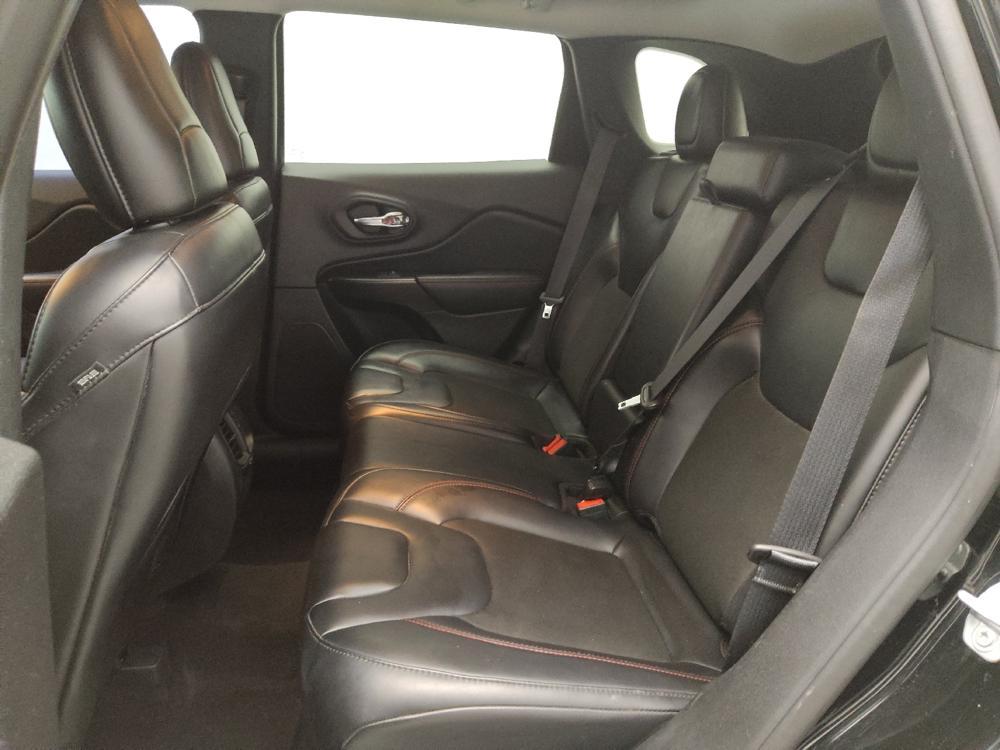 used 2021 Jeep Cherokee car, priced at $24,895