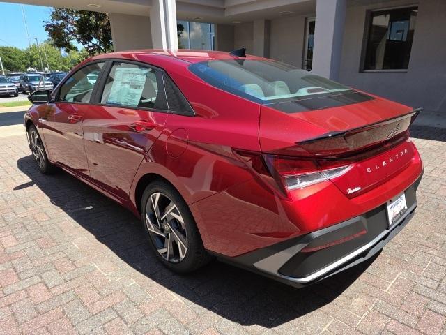 new 2025 Hyundai Elantra car, priced at $25,665
