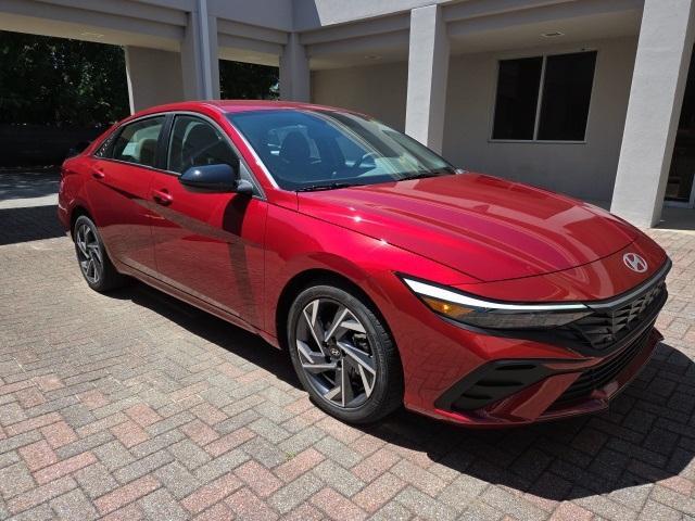 new 2025 Hyundai Elantra car, priced at $25,665