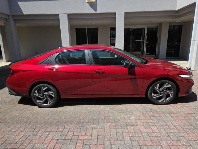 new 2025 Hyundai Elantra car, priced at $25,665