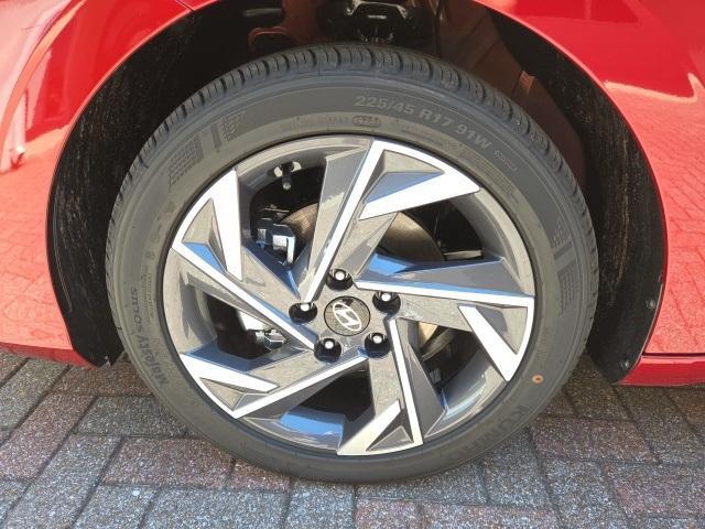 new 2025 Hyundai Elantra car, priced at $25,665