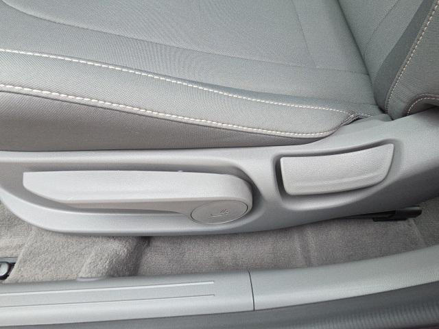 new 2025 Hyundai Elantra car, priced at $25,660