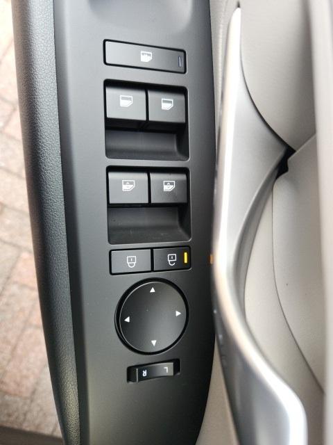 new 2025 Hyundai TUCSON Hybrid car, priced at $38,350