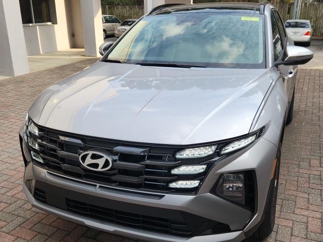 new 2025 Hyundai TUCSON Hybrid car, priced at $38,350