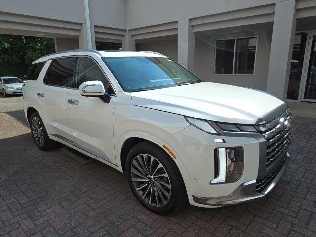 new 2025 Hyundai Palisade car, priced at $54,110