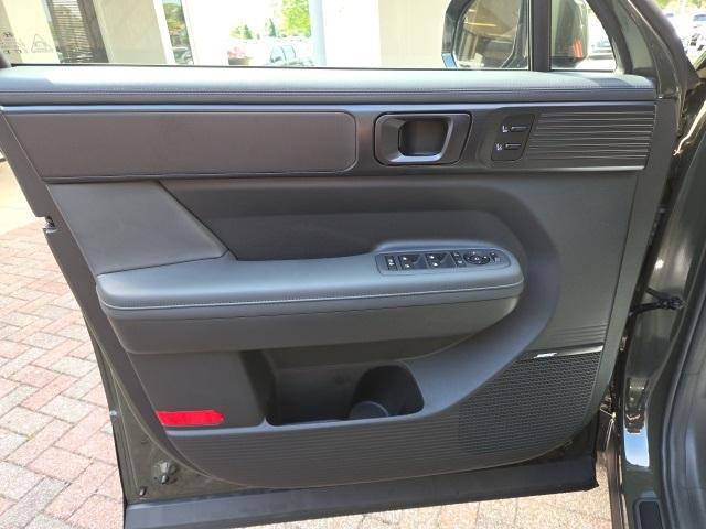 new 2025 Hyundai SANTA FE HEV car, priced at $50,545