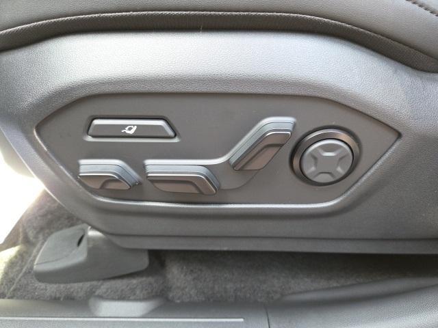 new 2025 Hyundai SANTA FE HEV car, priced at $50,545