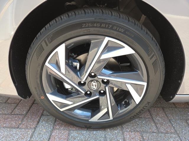 new 2025 Hyundai Elantra car, priced at $25,165