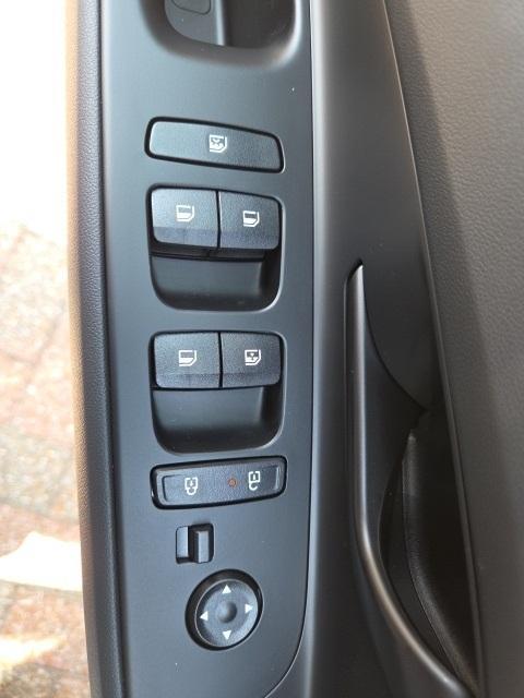 new 2025 Hyundai Elantra car, priced at $25,165