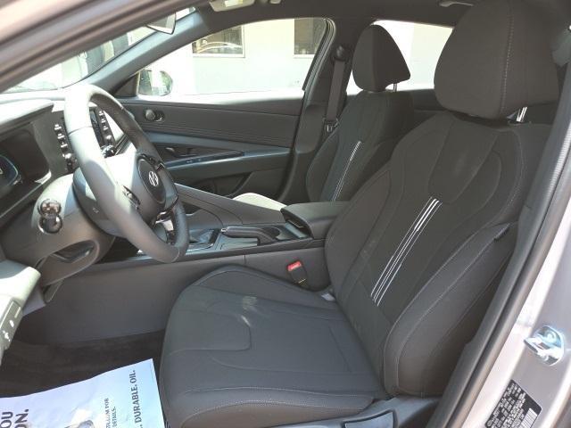 new 2025 Hyundai Elantra car, priced at $25,165