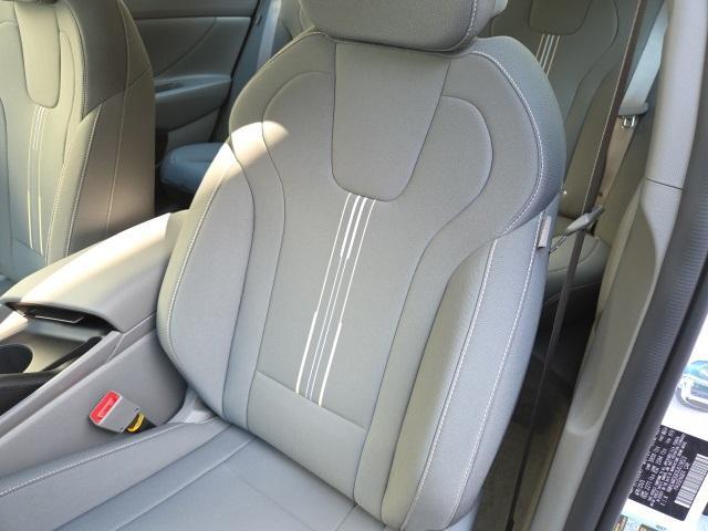 new 2025 Hyundai Elantra car, priced at $25,570