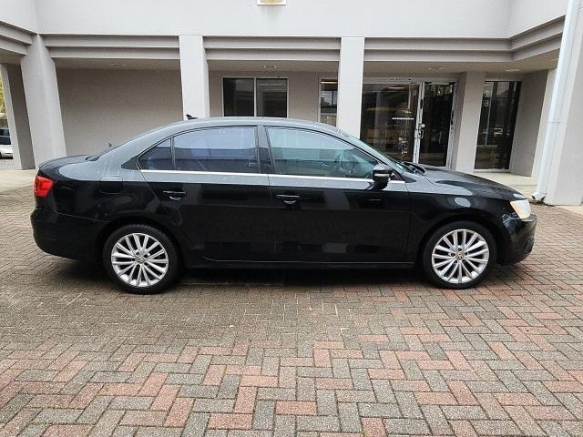 used 2013 Volkswagen Jetta car, priced at $5,200