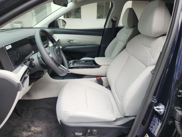 new 2025 Hyundai TUCSON Hybrid car, priced at $35,405