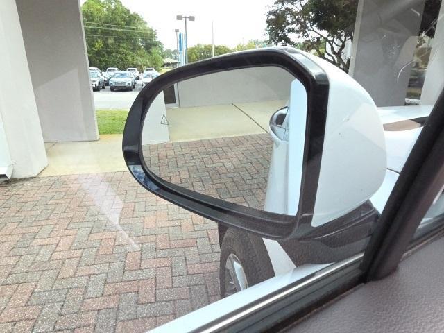 used 2023 Hyundai Santa Fe car, priced at $24,850