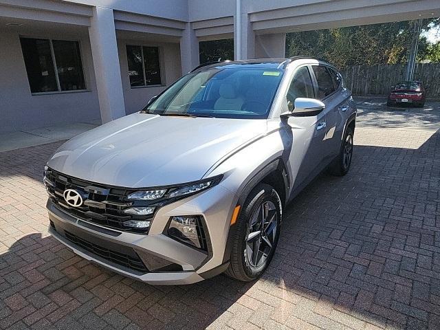 new 2025 Hyundai Tucson Hybrid car, priced at $38,370