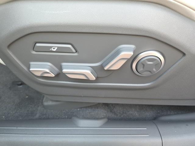 new 2025 Hyundai Santa Fe car, priced at $49,340