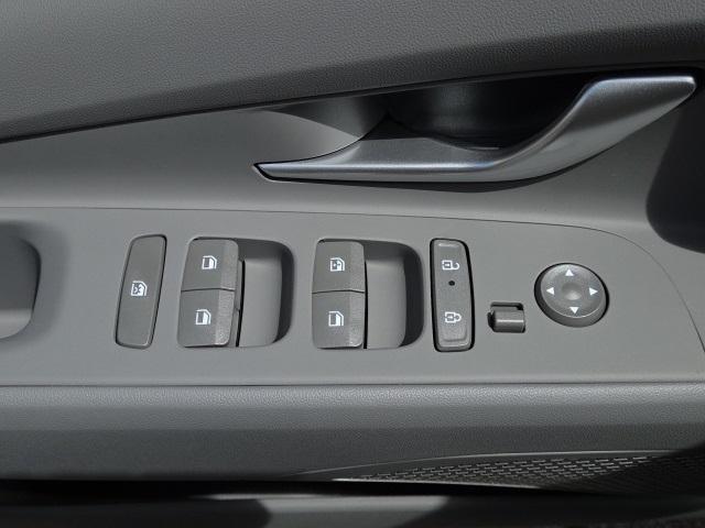 new 2025 Hyundai Elantra car, priced at $25,160