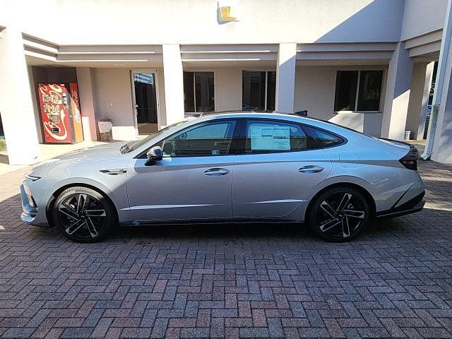 new 2025 Hyundai Sonata car, priced at $36,905