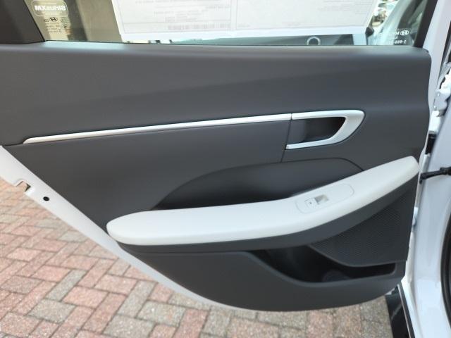 new 2025 Hyundai Sonata car, priced at $30,260