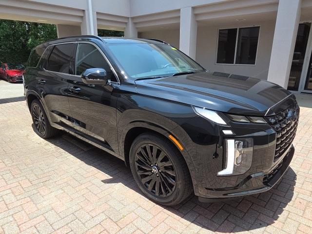 new 2025 Hyundai Palisade car, priced at $56,814