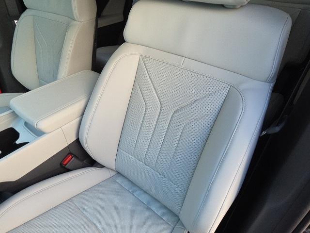 new 2025 Hyundai Santa Fe car, priced at $39,289