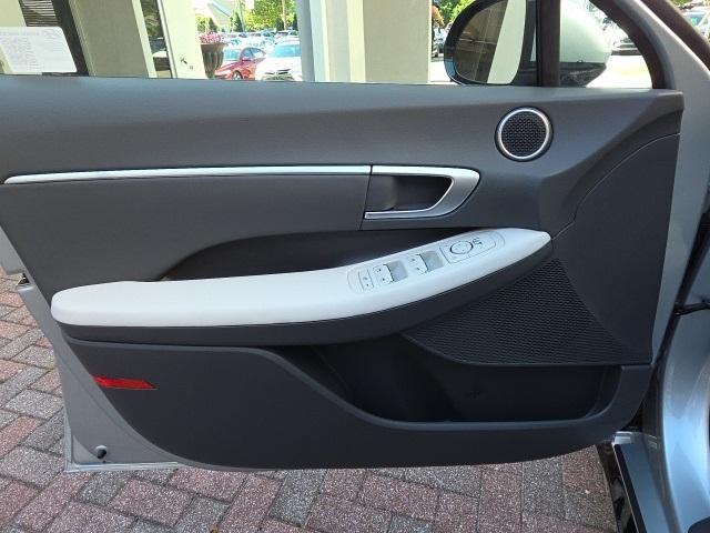 used 2025 Hyundai Sonata car, priced at $25,694