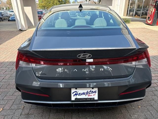 new 2025 Hyundai Elantra car, priced at $27,225