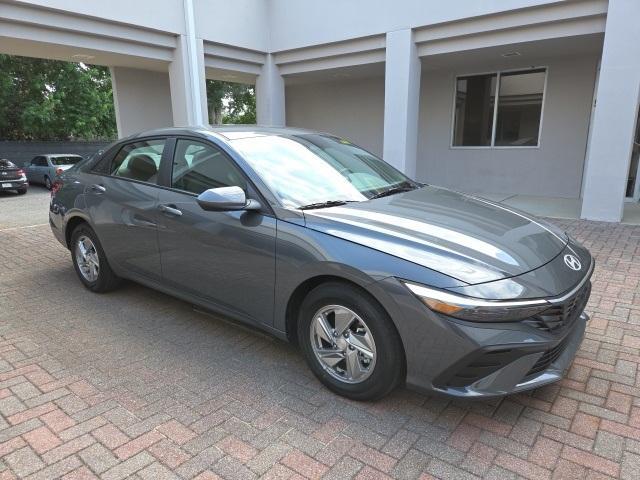 new 2025 Hyundai Elantra car, priced at $24,040