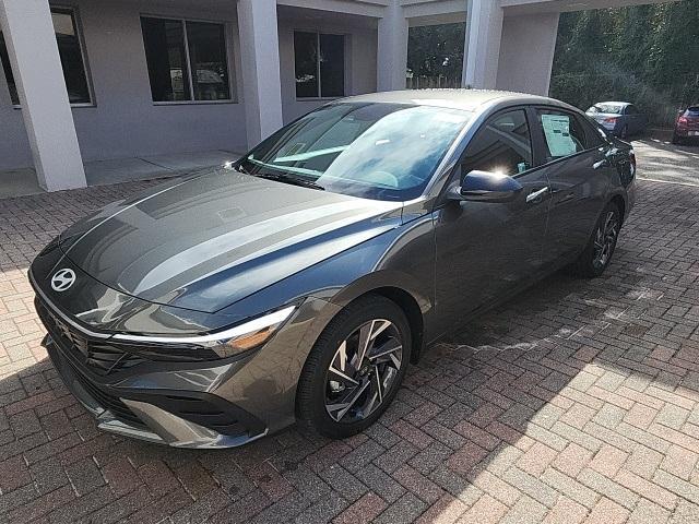 new 2025 Hyundai Elantra car, priced at $24,690