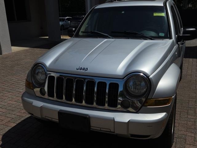 used 2005 Jeep Liberty car, priced at $4,500