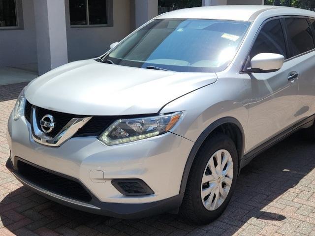 used 2016 Nissan Rogue car, priced at $13,998