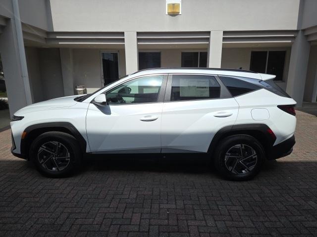 new 2025 Hyundai TUCSON Hybrid car, priced at $36,065
