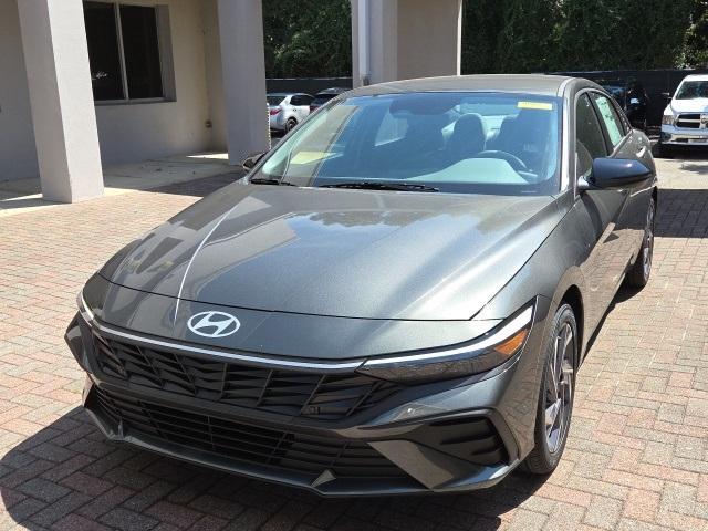 new 2025 Hyundai Elantra car, priced at $25,160