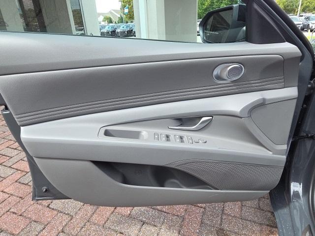 new 2025 Hyundai ELANTRA HEV car, priced at $29,280