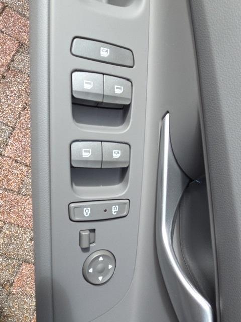 new 2025 Hyundai ELANTRA HEV car, priced at $29,280