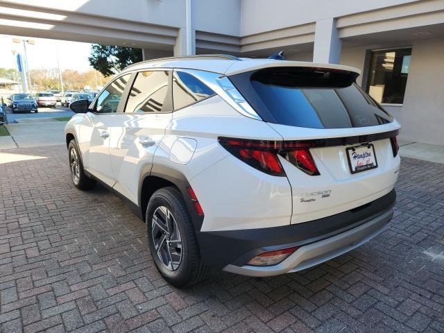 new 2025 Hyundai Tucson Hybrid car, priced at $35,820