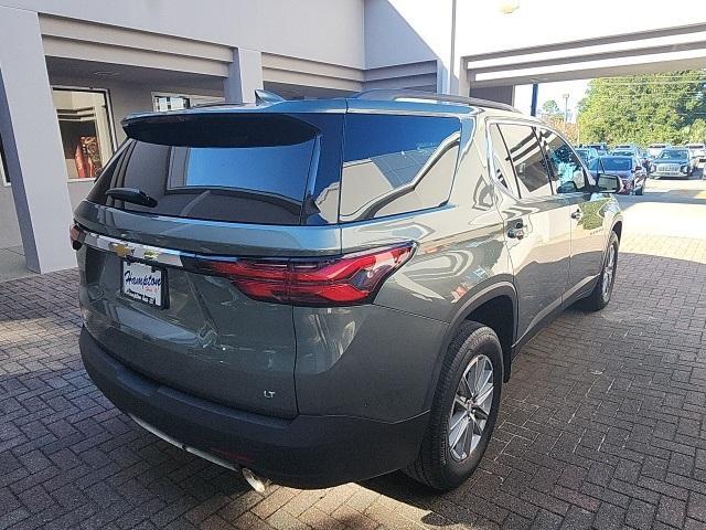 used 2022 Chevrolet Traverse car, priced at $28,500