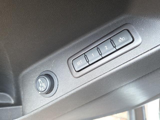 used 2021 Chevrolet Equinox car, priced at $20,500