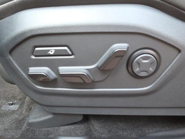 new 2025 Hyundai Santa Fe car, priced at $49,380
