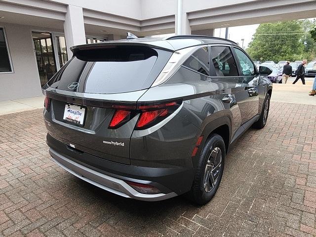 new 2025 Hyundai Tucson Hybrid car, priced at $35,350