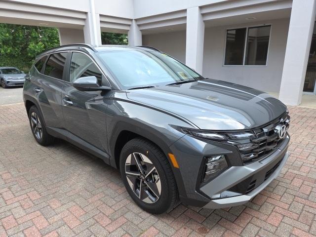 new 2025 Hyundai Tucson car, priced at $33,250