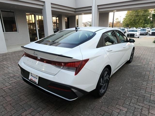 new 2025 Hyundai Elantra car, priced at $25,140