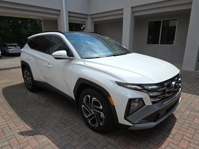 new 2025 Hyundai Tucson car, priced at $41,880