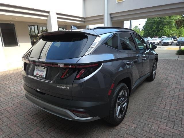 new 2025 Hyundai TUCSON Hybrid car, priced at $37,960